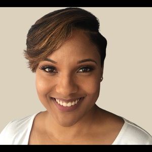 Meet your Posher, Nyla